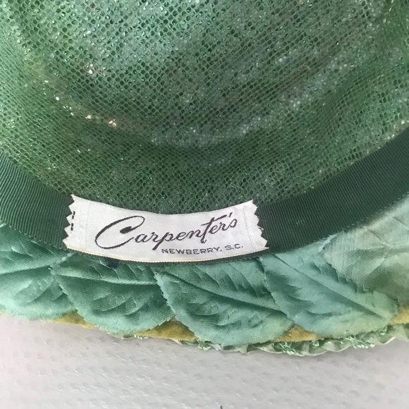 HIGH END VINTAGE LIGHT GREEN STRAW HAT WITH FABRIC FLOWERS AND LEAVES main image 6